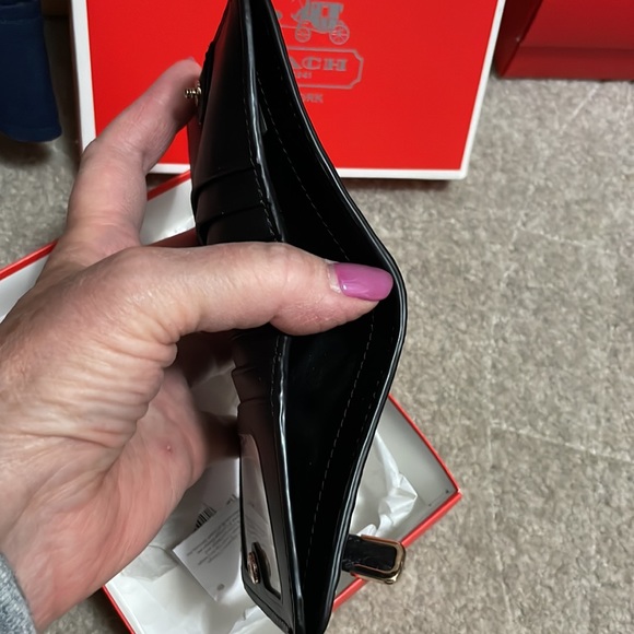 MWT Coach Madison black leather small wallet, cute detailing. Pockets galore - Picture 7 of 9